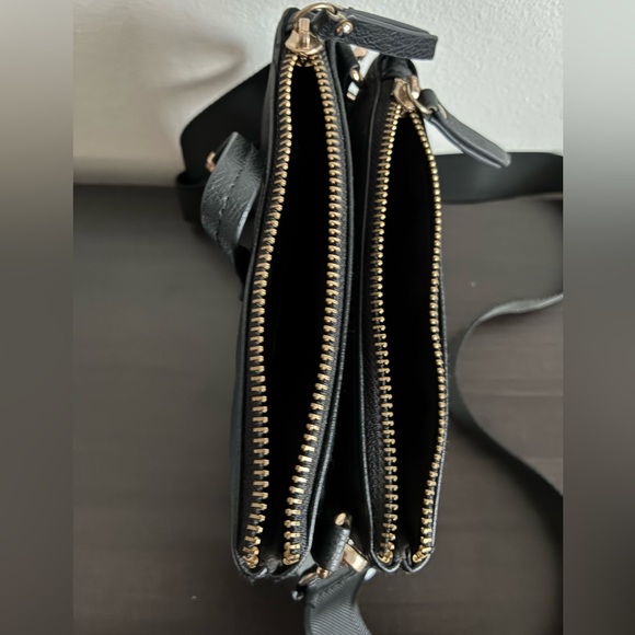 Kenneth Cole Reaction Black and White Crossbody Bag - Picture 4 of 4